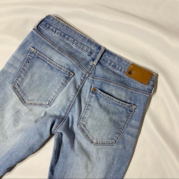 H&M Regular Waist Slim Leg Jean - Picture 7 of 8